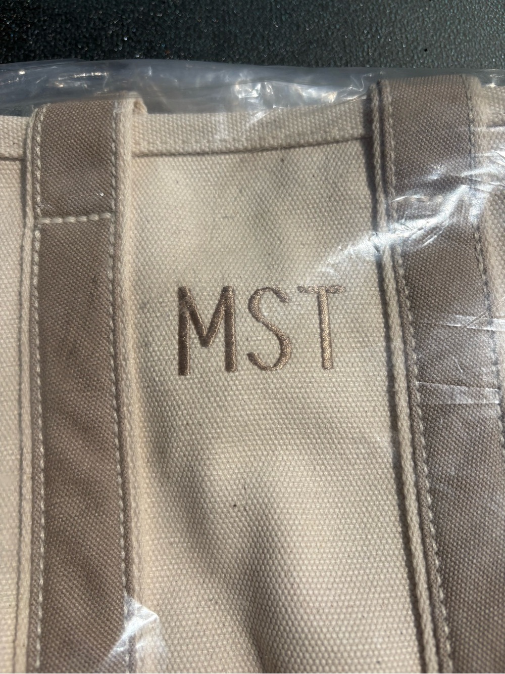 Lands’ End Tote Small Open Top Natural Khaki NEW Monogrammed MST - Picture 3 of 3